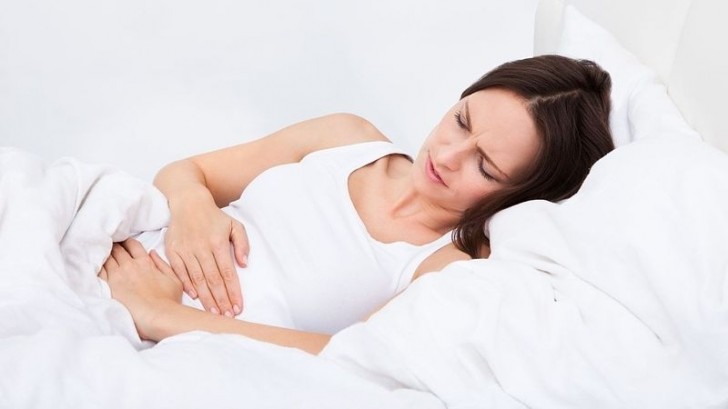 Mang thai bị đau dạ dày có gây nguy hiểm gì không?